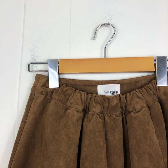 Wilfred Free Nescher Faux Suede Skirt Sz XS - Picture 4 of 12